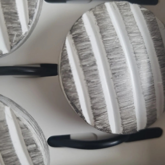 12pc Set DKNY Round Dot Gray & White Striped Shower Curtain Hook Decor N… - Picture 2 of 4